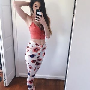 Coral‎ crop top